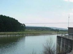 La Policía Local de Castejón evita que un vecino se arroje al río Ebro