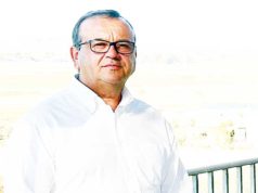 El alcalde de Cortes apoya la creación de una Asociación de Comerciantes de la Ribera Sur
