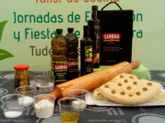 Receta de focaccia de olivas y romero con aceite de oliva virgen extra