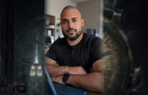 Jorge Forniés debuta en la novela con ‘Fuera del tiempo’, una historia sobre decisiones, emociones y viajes temporales