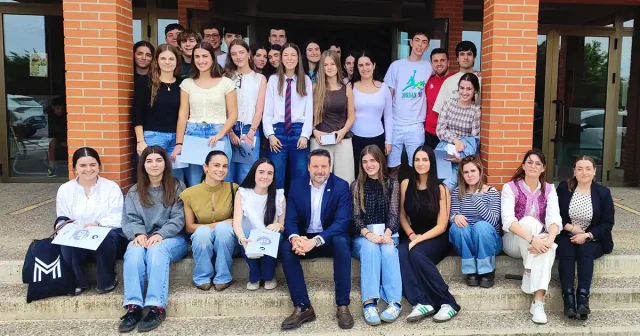 graducacion Bachillerato de Investigación Bi+ Valle del Ebro