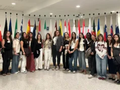 Alumnas del IES Valle del Ebro refuerzan su formación europea con una visita a Bruselas