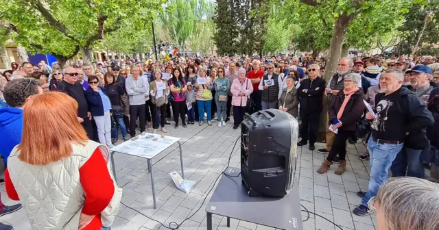 movilizacion de vecinos del barrio pgou (1)