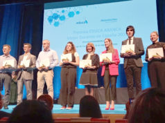 El profesor Pablo Ijalba del IES Valle del Ebro recibe el reconocimiento como uno de los mejores profesores de España