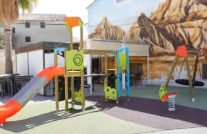 Arguedas estrena parque infantil en la plaza General Clemente parque infantil Arguedas