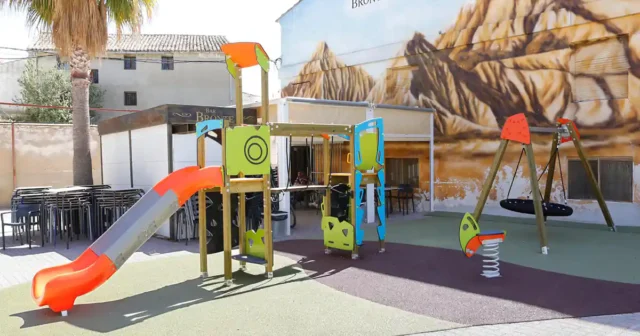 parque infantil Arguedas