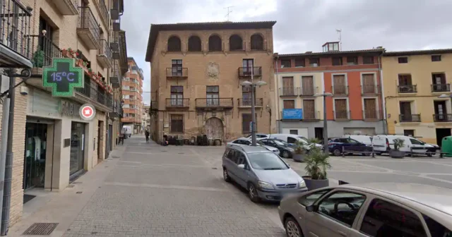 plaza fueros corella