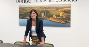 Laura Sandúa y Mario Falcón, galardonados por AER en 2026