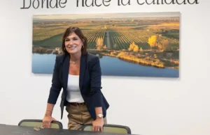 Laura Sandúa y Mario Falcón, galardonados por AER en 2026