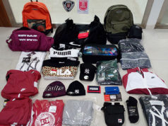La Policía Municipal sorprende a un joven robando en una céntrica tienda de deportes