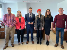 El centro de salud para el Barrio centra el encuentro de Toquero con los responsables de Salud